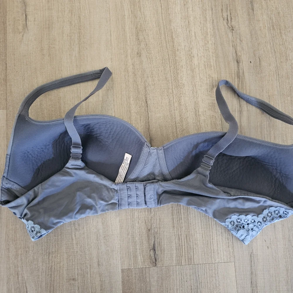 Victoria's Secret lined demi bra 38D blue on blue lace overlay Feminine - Picture 2 of 6